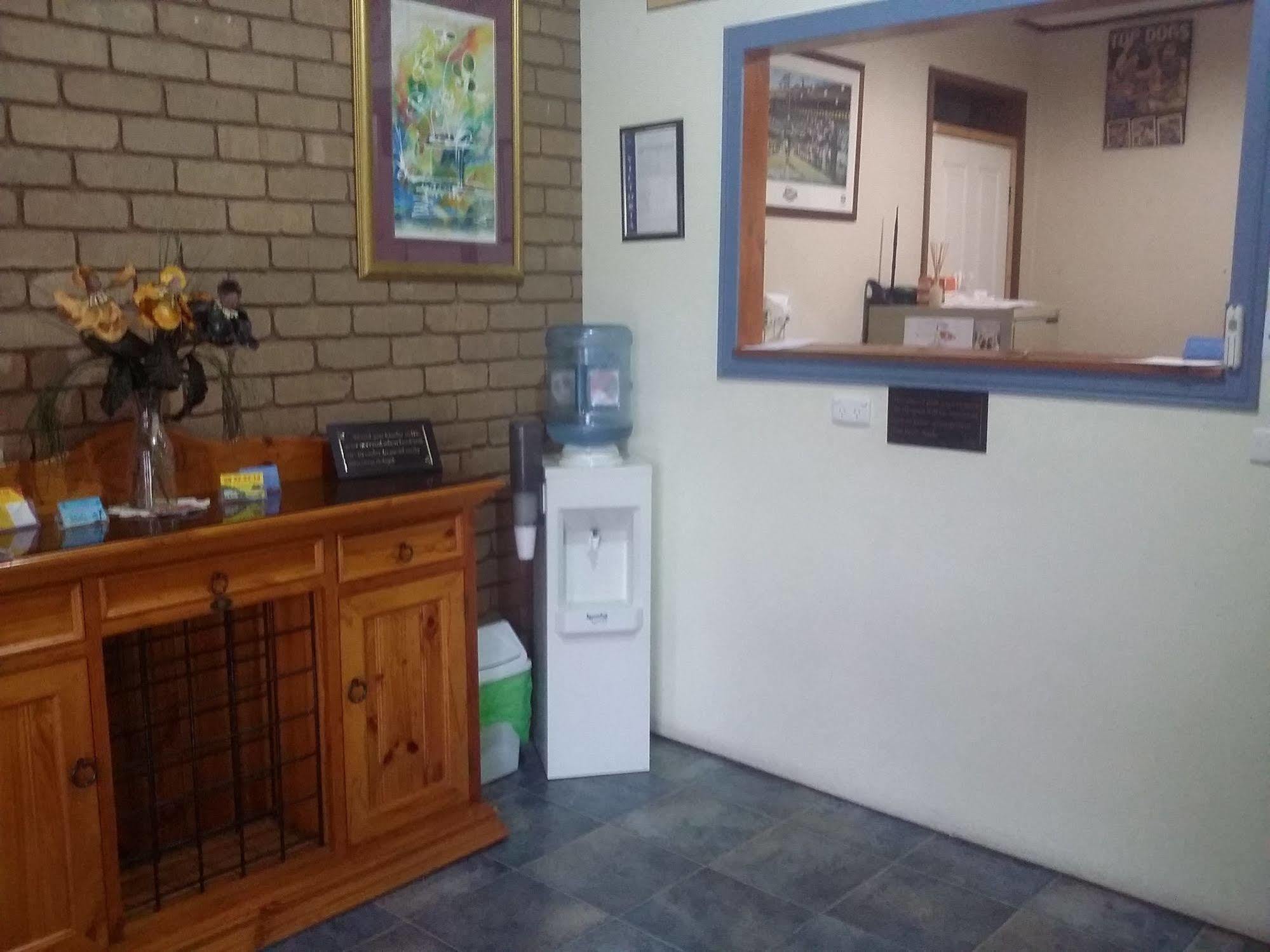 Tudor House Motel Shepparton Buitenkant foto